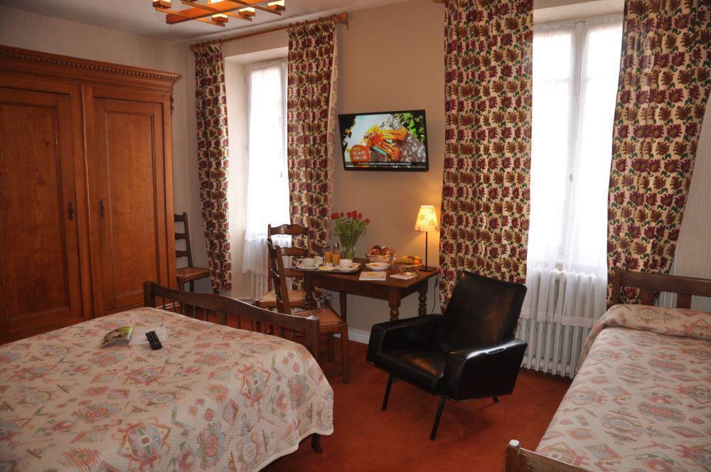 Hotel De Paris Poligny  Exteriér fotografie